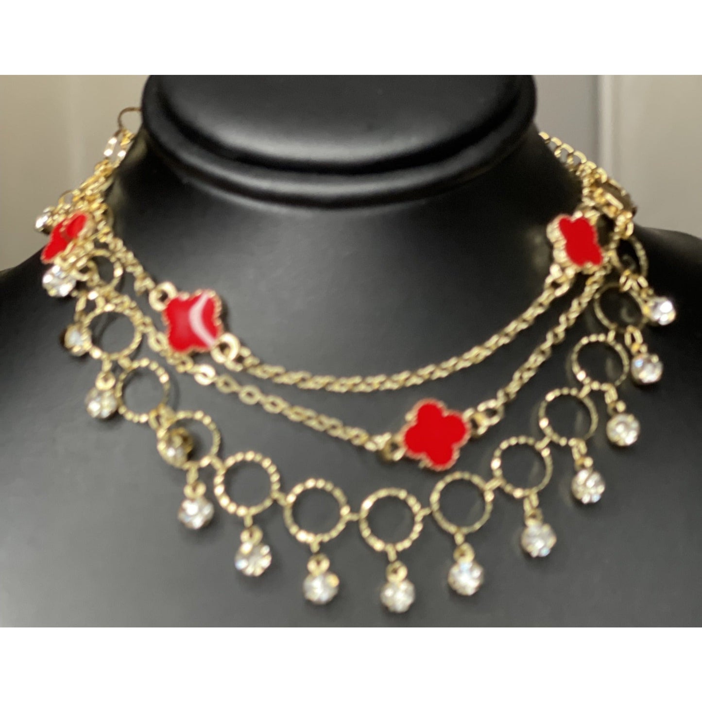 The Lux Red Clover Anklet (Exclusive)